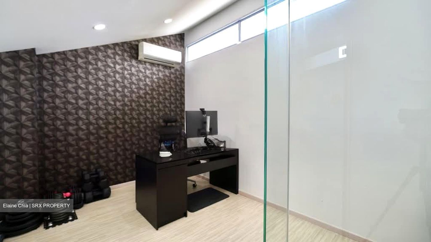 Tai Hwan Garden (D19), Terrace #546103191